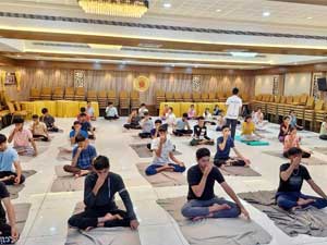 ಶ್ರೀ ಗುರುಭ್ಯೋ ನಮಃ